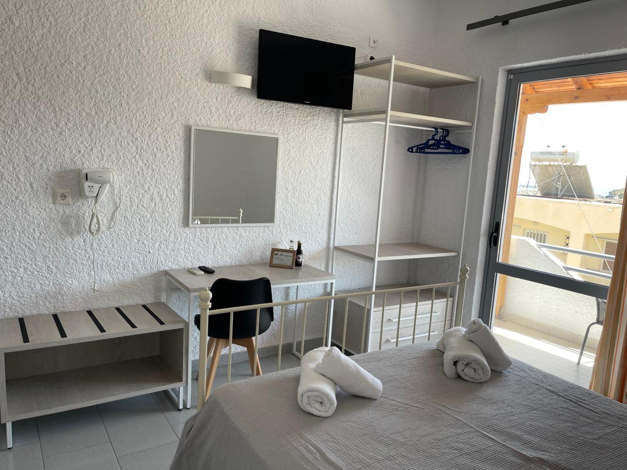 Hotel Georgina Agia Marina  Zewnętrze zdjęcie
